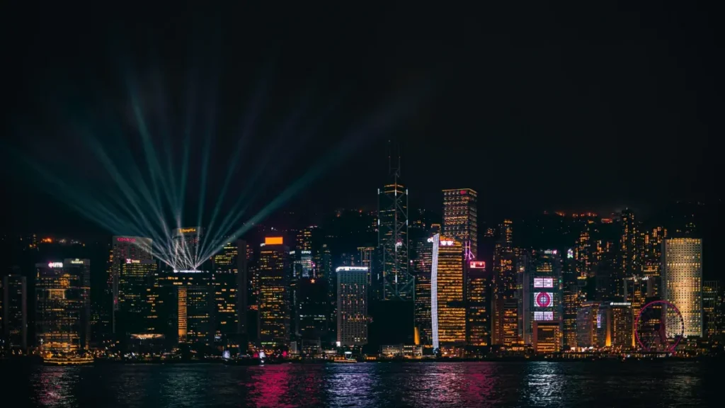 "پاکستانی کریئیٹرز کے لیے عملی گائیڈ: Armenia کے برانڈز تک OnlyFans پر پہنچ کر ٹرینڈنگ پروڈکٹس ریویو کروانے کے طریقے، خطرات، اور مثالیں۔"