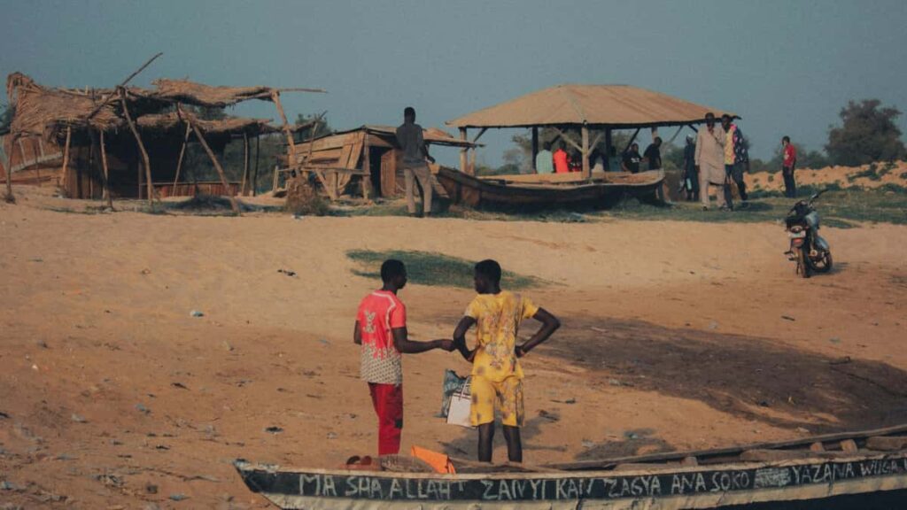 : Apple Music UAE follow-up outreach