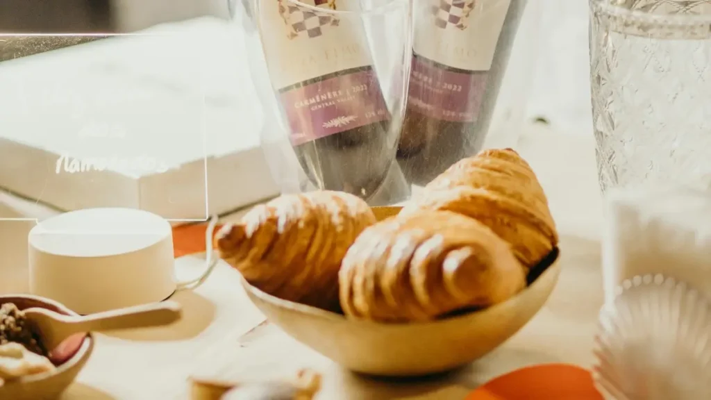 پاکستانی اڈورٹائزرز کے لیے قدم بہ قدم گائیڈ: ازبکستان کے Reddit کریئیٹرز تلاش، ویریفائی، مذاکرات اور سیزنل ڈیلز چلانے کے عملی طریقے۔