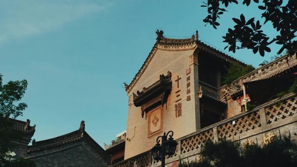 پاکستان کے کریئیٹرز کے لیے عملی گائیڈ: Zalo پر لبنان کے برانڈز تک پہنچنے، before‑and‑after ٹرانسفارمیشن شیئر کرنے اور مقامی حساسیت کے ساتھ کامیاب پارٹنرشپ بنانے کے طریقے۔