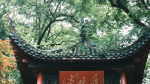 پاکستان کے اشتہاریوں کے لیے عملی راستہ: اسرائیل کے SoundCloud کریئیٹرز تک پہنچ کر product-led growth کیسے تیز کریں — ریسرچ، ٹولز، لوکلائزیشن اور قانونی احتیاطیں۔